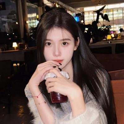 怎么办！高冷教官一亲就红温