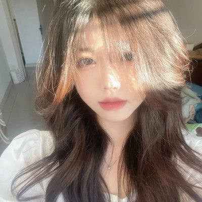 捡个女帝当老婆